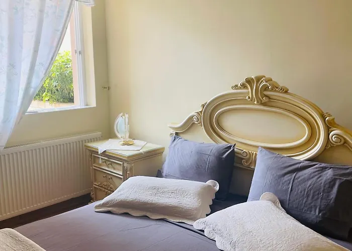 Athan Apartment Near Athens Airport