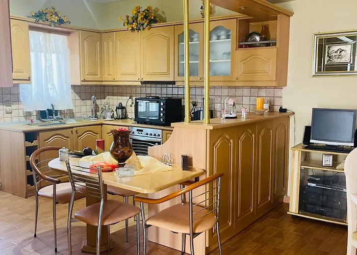 Athan Apartment Near Athens Airport