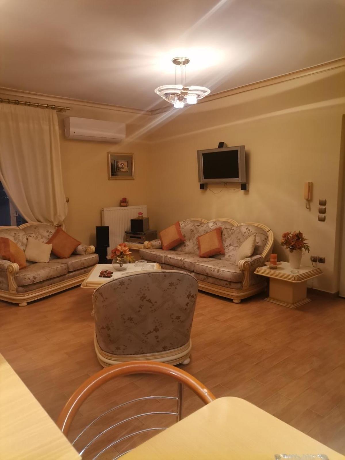 Athan Near Athens Airport Apartment Artemida (Attica)